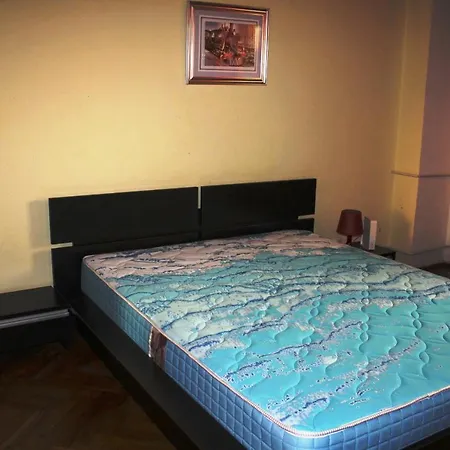 Modern Center 2 Apartment Bukarest