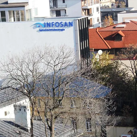 Modern Center 2 Апартаменты